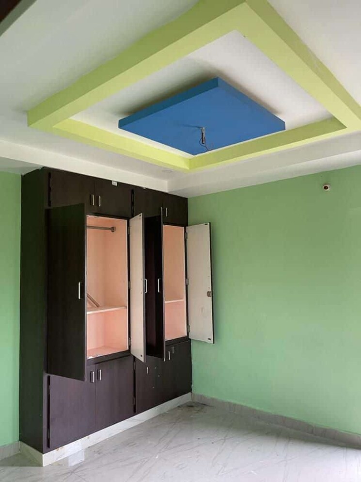 Bedroom, mithilapuri colony 3 Bedroom 1800 Sq.Ft. Apartment In Mithilapuri Colony Vizag 8152674