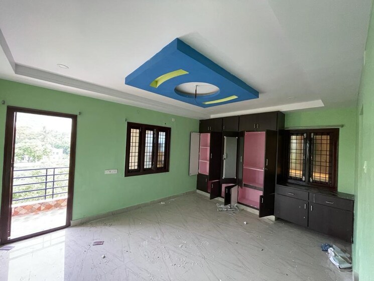 Room, mithilapuri colony 3 Bedroom 1800 Sq.Ft. Apartment In Mithilapuri Colony Vizag 8152674