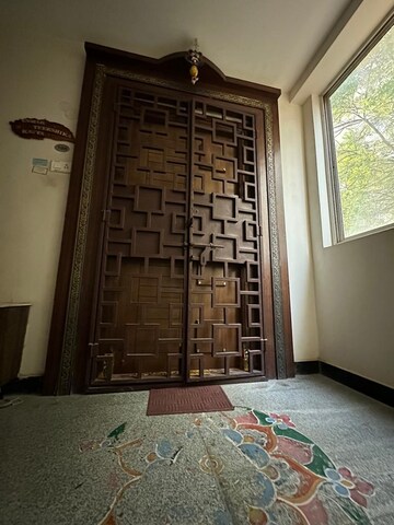 Room in 2 BHK Builder Floor at Kondapur – for Rent