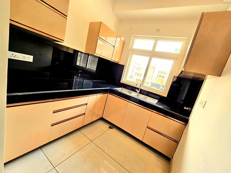 Kitchen, peer mucchalla 3 Bedroom 1215 Sq.Ft. Apartment In Peer Mucchalla Zirakpur 8152701