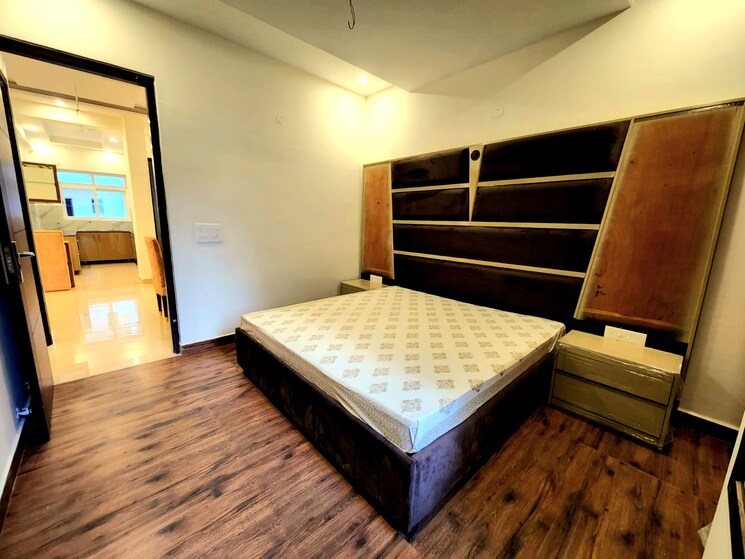 Bedroom, peer mucchalla 3 Bedroom 1215 Sq.Ft. Apartment In Peer Mucchalla Zirakpur 8152701