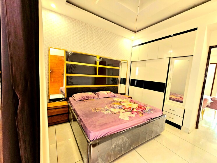 Bedroom, peer mucchalla 3 Bedroom 1215 Sq.Ft. Apartment In Peer Mucchalla Zirakpur 8152701