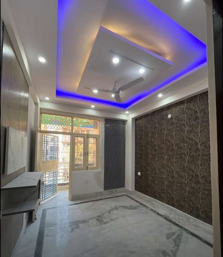 Living Room, shalimar-apartments-shalimar-garden 3 Bedroom 1350 Sq.Ft. Builder Floor In Shalimar Garden Ghaziabad 8152708