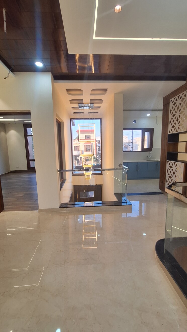 Kitchen, sunny enclave 5 Bedroom 270 Sq.Yd. Villa In Sunny Enclave Mohali 8152717