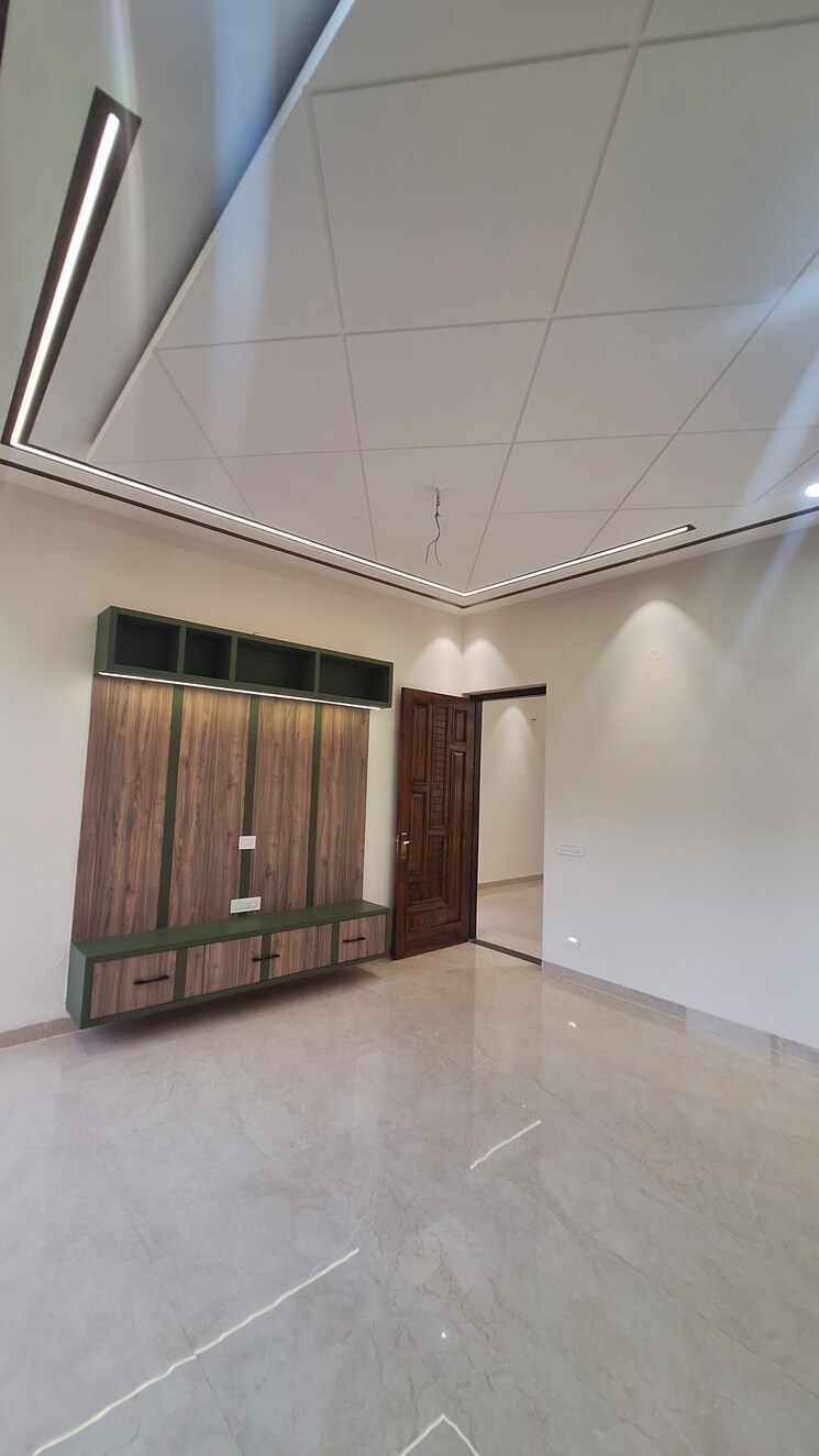 undefined, sunny enclave 5 Bedroom 270 Sq.Yd. Villa In Sunny Enclave Mohali 8152717