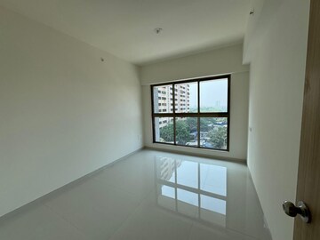 Room in 2 BHK Apartment at Rajesh Raj Infinia, Malad West – for Rent
