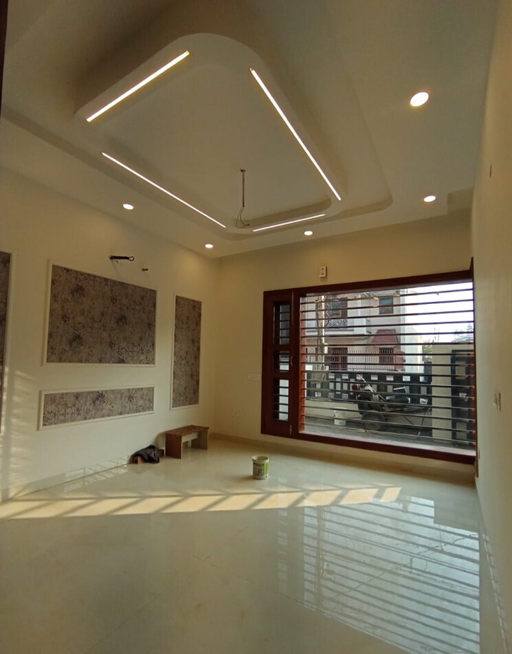 Bedroom, sunny enclave 4 Bedroom 200 Sq.Yd. Independent House In Sunny Enclave Mohali 8152732