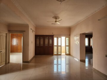 Living Room in 3 BHK Builder Floor at Kondapur – for Rent