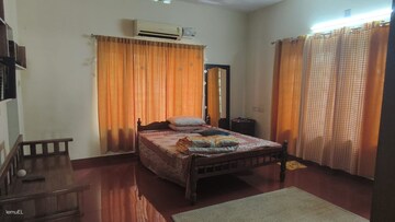 Bedroom in 5 BHK Villa at Panampilly Nagar – for Sale