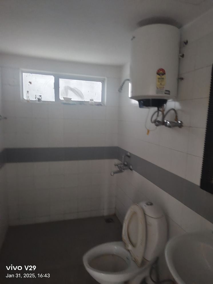 Bathroom, vatika-city 3 Bedroom 1774 Sq.Ft. Apartment In Sector 49 Gurgaon 8152812