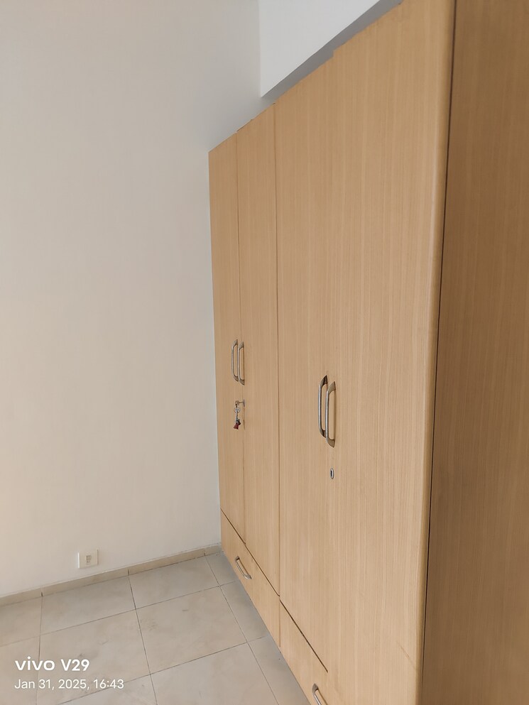 Bathroom, vatika-city 3 Bedroom 2134 Sq.Ft. Apartment In Sector 49 Gurgaon 8152827