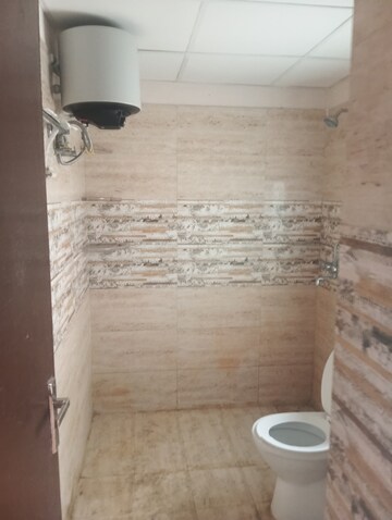 3 BHK Apartment For Rent in Amrapali Golf Homes, Sector 4, Greater Noida