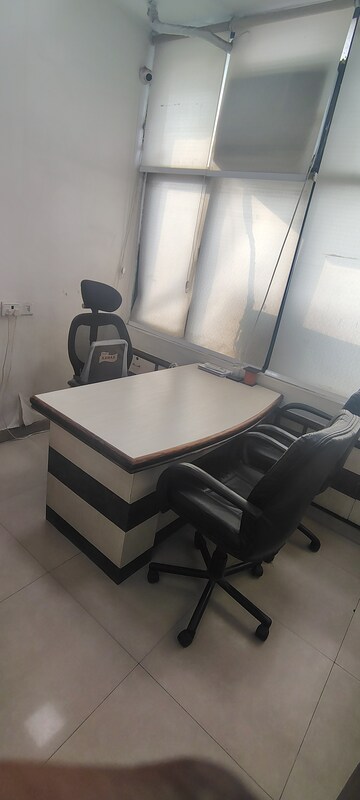 Commercial Office Space 500 Sq.Ft. For Rent in Netaji Subhash Place Delhi  8152901