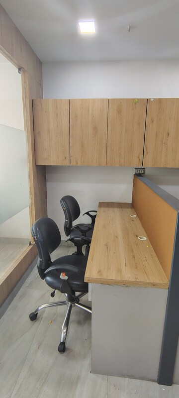 Furnished Amenities in  Office Space at Netaji Subhash Place – for Rent