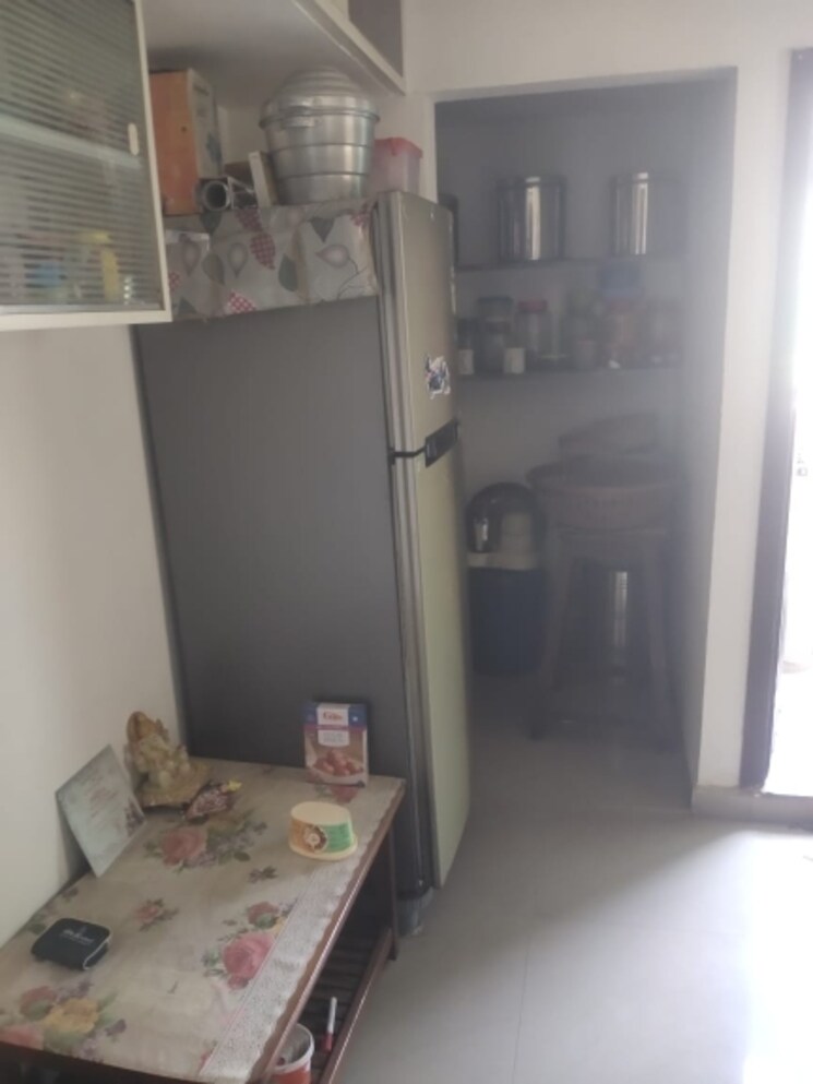 Kitchen, new ranip 2 Bedroom 110 Sq.Yd. Apartment In New Ranip Ahmedabad 8153044