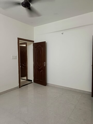 Room in 3 BHK Apartment at Jatkhedi – for Sale