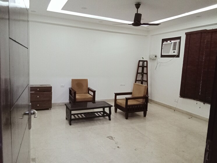 Living Room, vasant kunj 3 Bedroom 2250 Sq.Ft. Builder Floor In Vasant Kunj Delhi 8153129