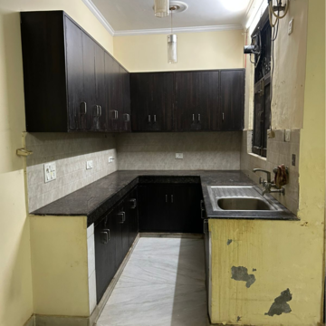 Kitchen in 3.5 BHK Villa at Sector 21 – for Rent