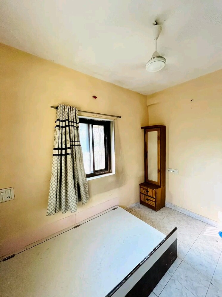 Room, shyam-kutir-chs 1 RK 380 Sq.Ft. Apartment In Nalasopara West Palghar 8153265