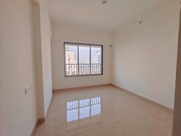 Room in 3 BHK Apartment at Pallavi Chhaya CHS, Chembur – for Sale