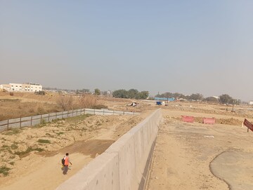  Plot For Sale in JDIA Dream City, Jewar