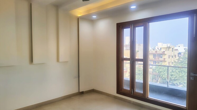 Room, sector 46 4 Bedroom 346 Sq.Yd. Builder Floor In Sector 46 Gurgaon 8153387