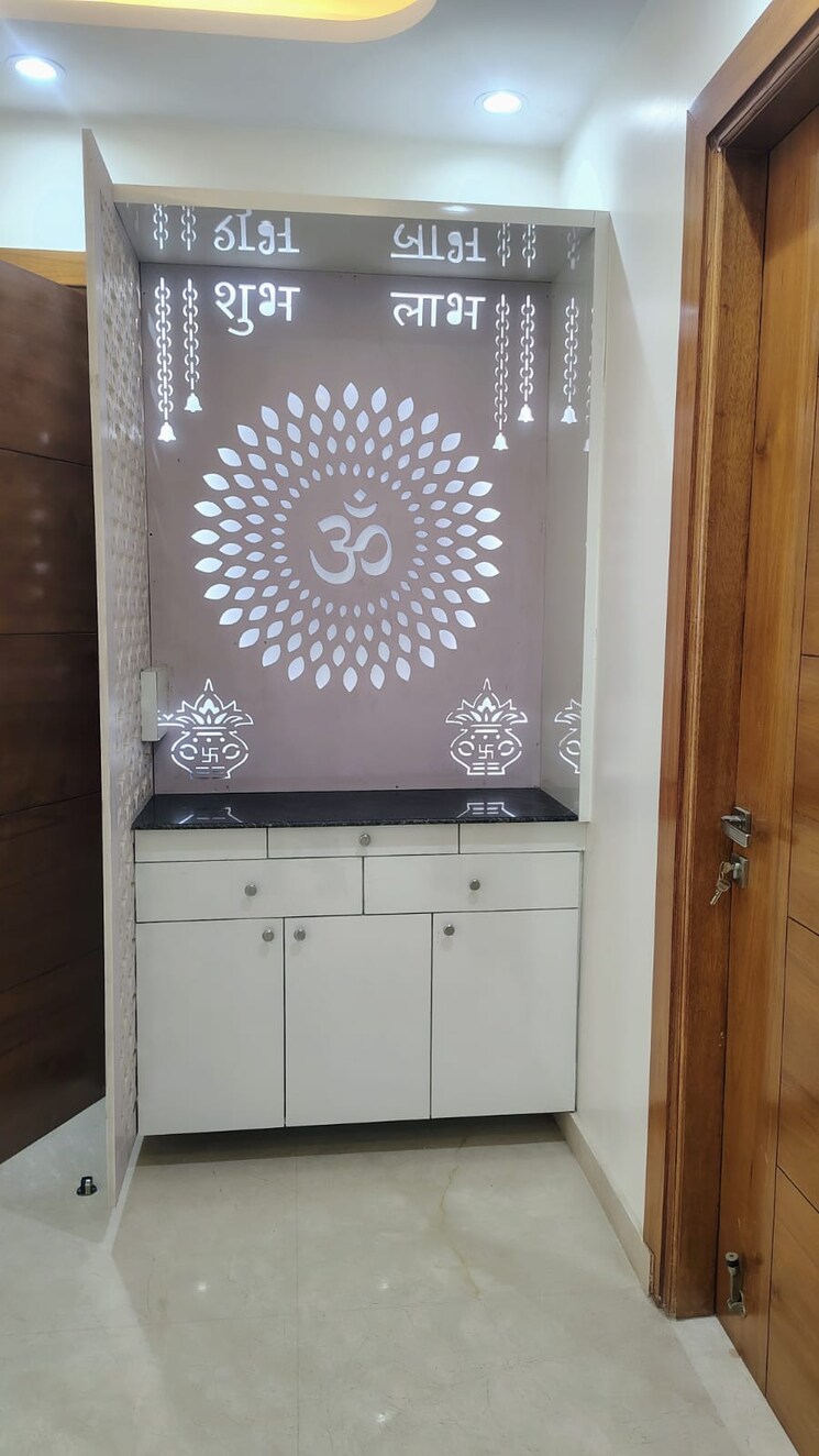 Bathroom, sector 46 4 Bedroom 346 Sq.Yd. Builder Floor In Sector 46 Gurgaon 8153387