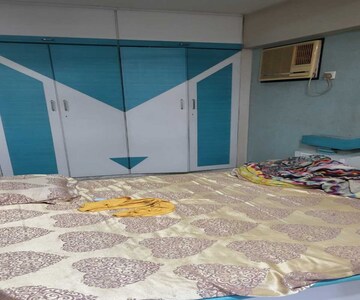Bedroom in 1 BHK Apartment at Parel – for Sale