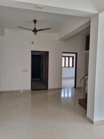 Room in 1 BHK Apartment at Sargasan – for Sale