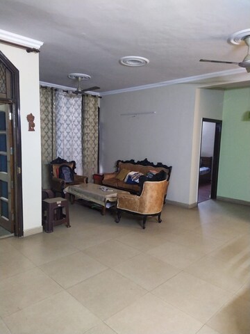 Living Room in 2 BHK Builder Floor at RWA Apartments Sector 52, Sector 52 – for Rent