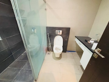 Bathroom in 5 BHK Villa at Kokapet – for Rent
