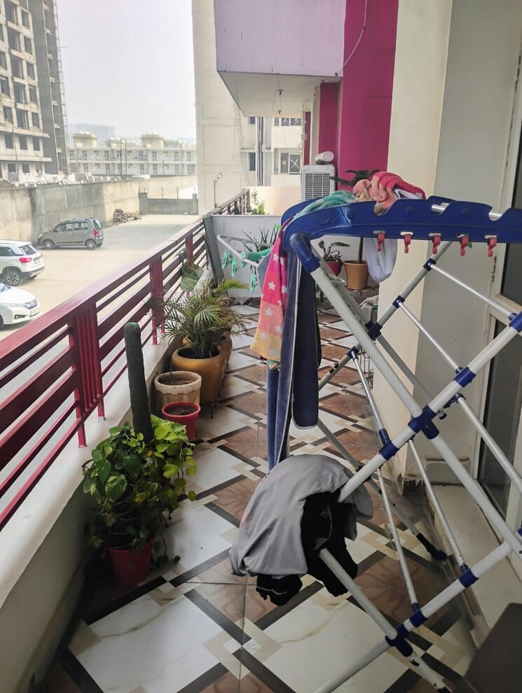 Balcony, shiv-sai-emerald-heights 2 Bedroom 1250 Sq.Ft. Apartment In Sector 88 Faridabad 8153569