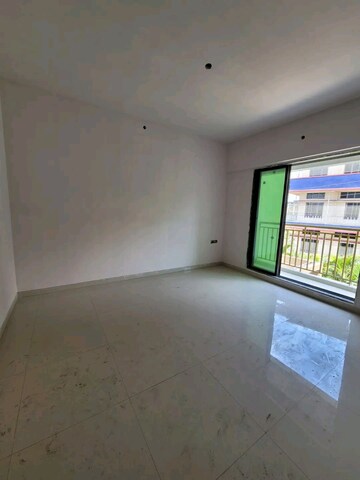 Room in 2 BHK Apartment at Lotus Apartment Nalasopara West, Nalasopara West – for Sale