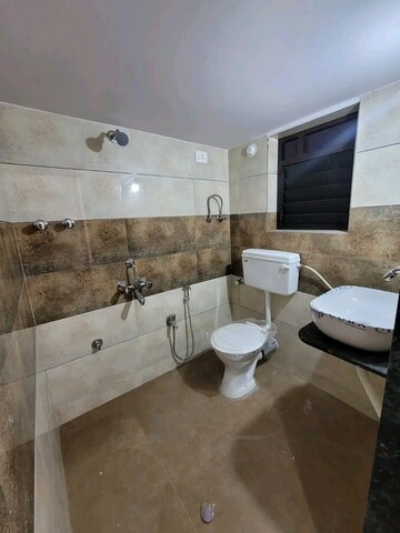 Master Bedroom in 2 BHK Apartment at Lotus Apartment Nalasopara West, Nalasopara West – for Sale