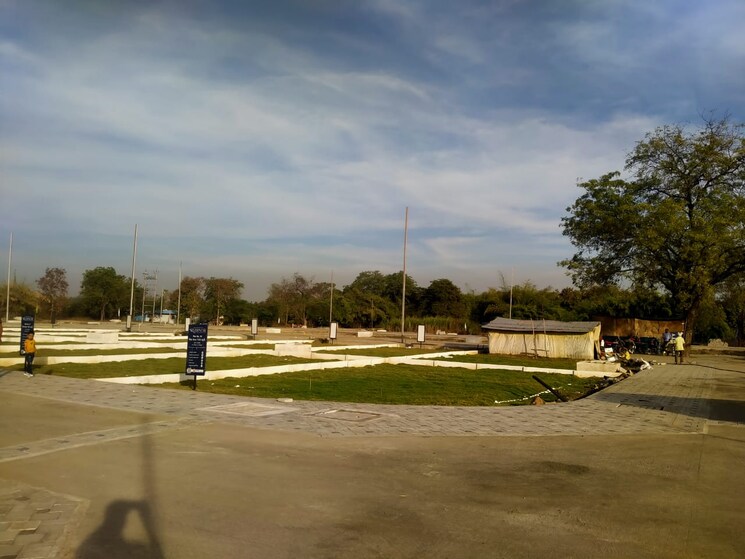 Garden, umred rd  1500 Sq.Ft. Plot In Umred rd Nagpur 8153663