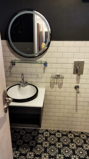 Bathroom in 1 BHK Builder Floor at Ansal Sushant Lok I, Sector 43 – for Rent