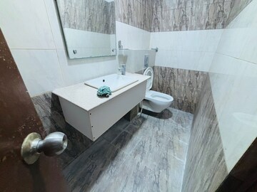 Bathroom in 5 BHK Villa at Kokapet – for Rent