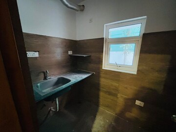 Bathroom in 5 BHK Villa at Kokapet – for Rent