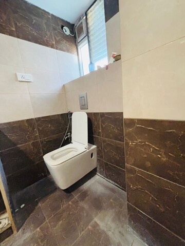 Bathroom in 5 BHK Villa at Kokapet – for Rent