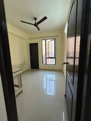 Room in 3 BHK Apartment at Logix Blossom County, Sector 137 – for Rent