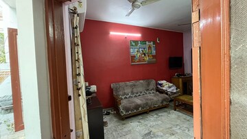 Bedroom in 2 BHK Independent House at Gomti Nagar – for Rent