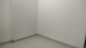Room in 2 BHK Apartment at Neptune CHS Andheri West, Andheri West – for Sale