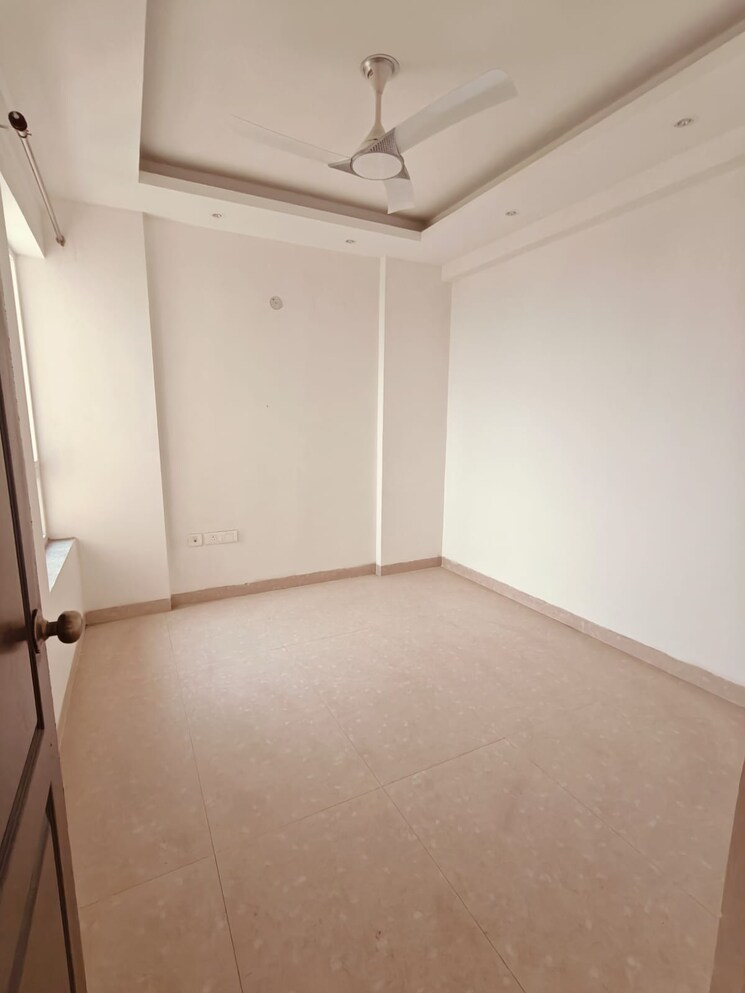 Room, shubh-homes-urban-royale 2 Bedroom 900 Sq.Ft. Apartment In Shahpur Bamheta Ghaziabad 8153866