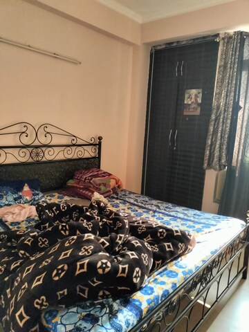 Bedroom in 2 BHK Apartment at Logix Blossom County, Sector 137 – for Rent