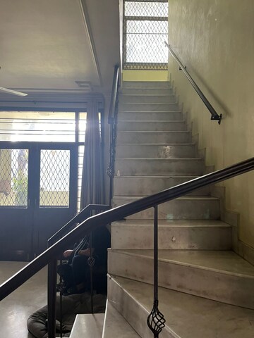 Staircase in 3.5 BHK Builder Floor at Kohli One Malibu Town, Sector 47 – for Rent