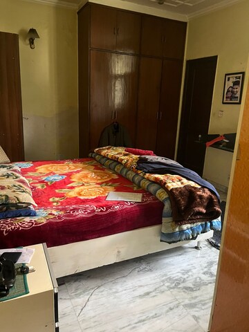 Bedroom in 3.5 BHK Builder Floor at Kohli One Malibu Town, Sector 47 – for Rent