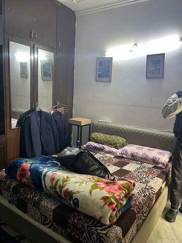 Bedroom in 3.5 BHK Builder Floor at Kohli One Malibu Town, Sector 47 – for Rent