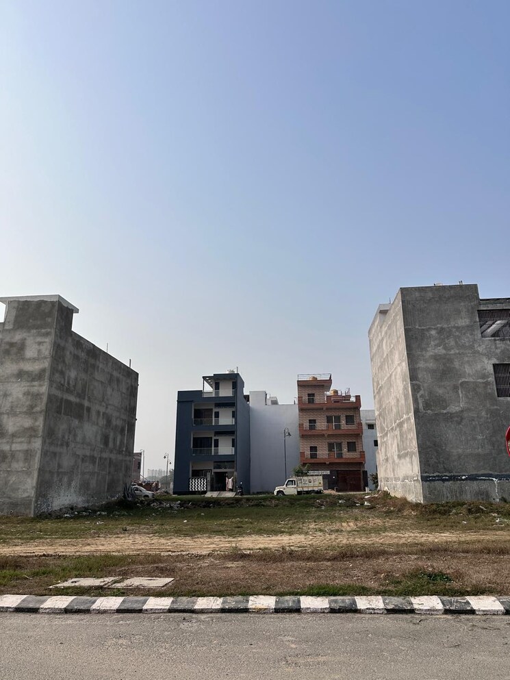 Exterior View, wave-city  239 Sq.Yd. Plot In Wave City Ghaziabad 8153962