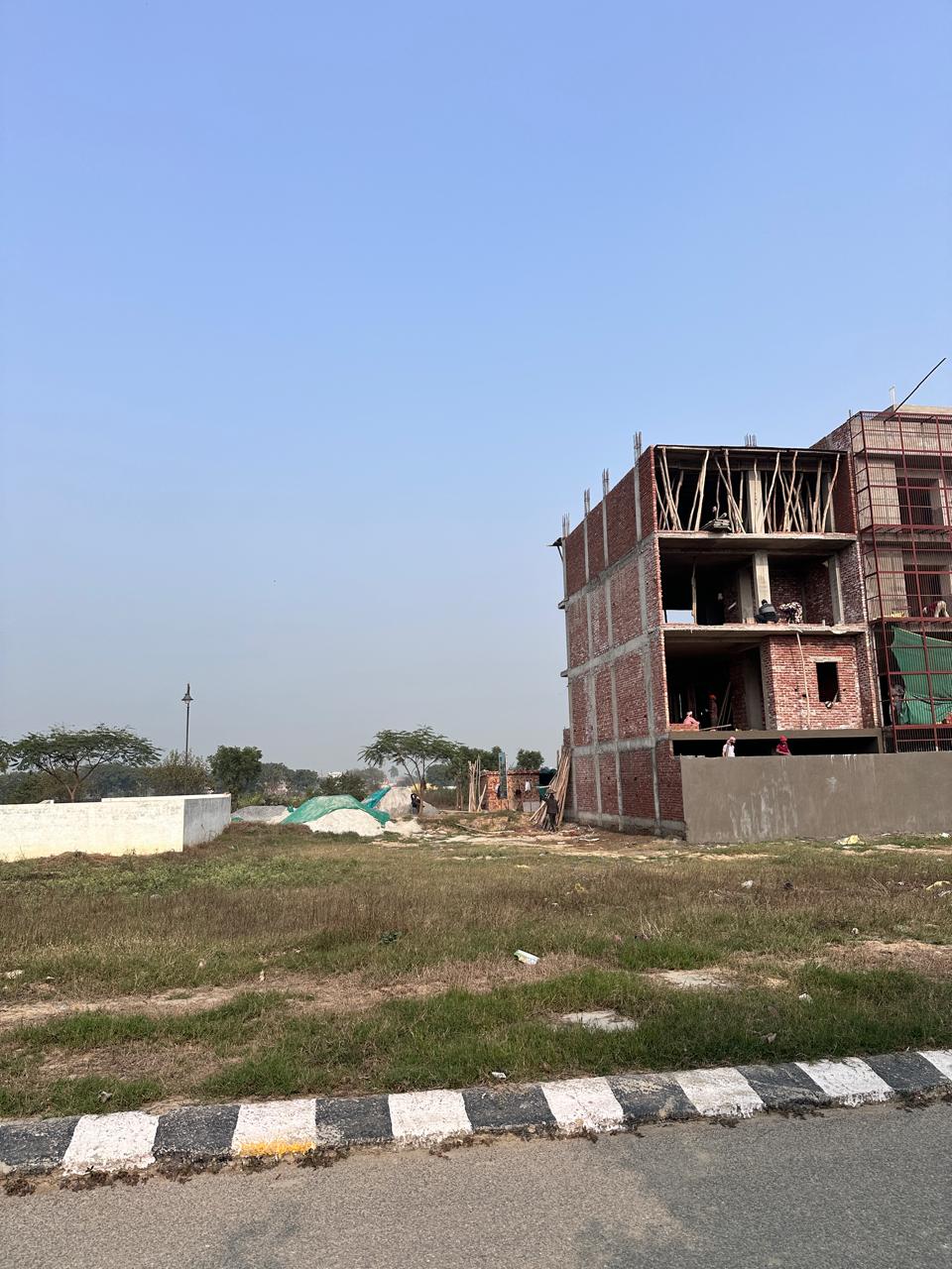 Plot For Sale in Wave City