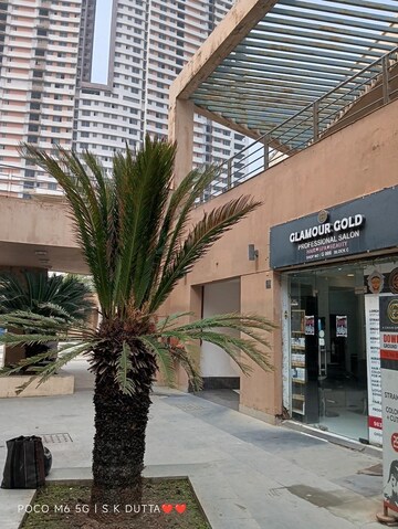  Shop – Exterior View View at New Town - for Rent